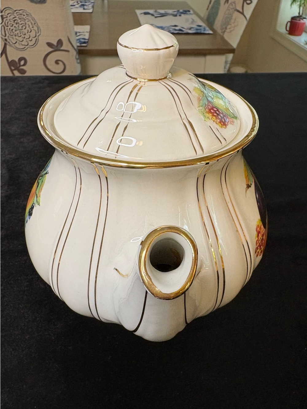 Vintage James Sadler & Sons Porcelain Teapot 22kt Gold  Trim - Picture 5 of 11